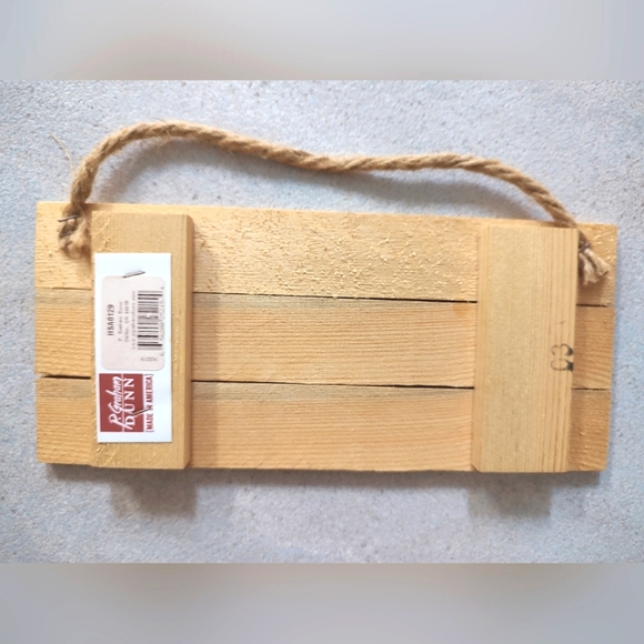 Wall decor - Picture 3 of 3